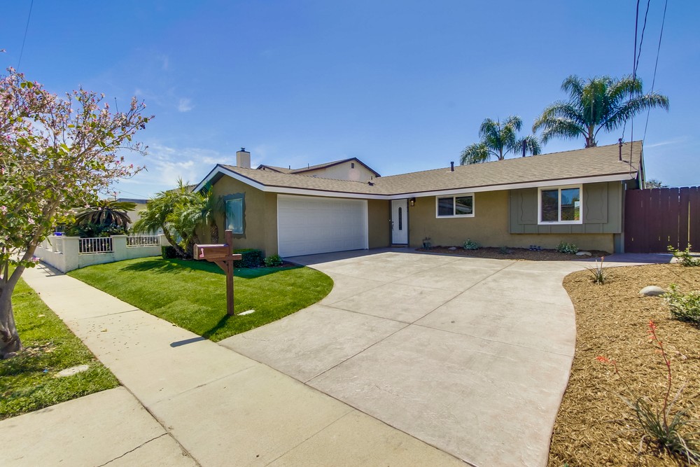 Virtual tour photo 3 of 44 for 562 Maitland Ave