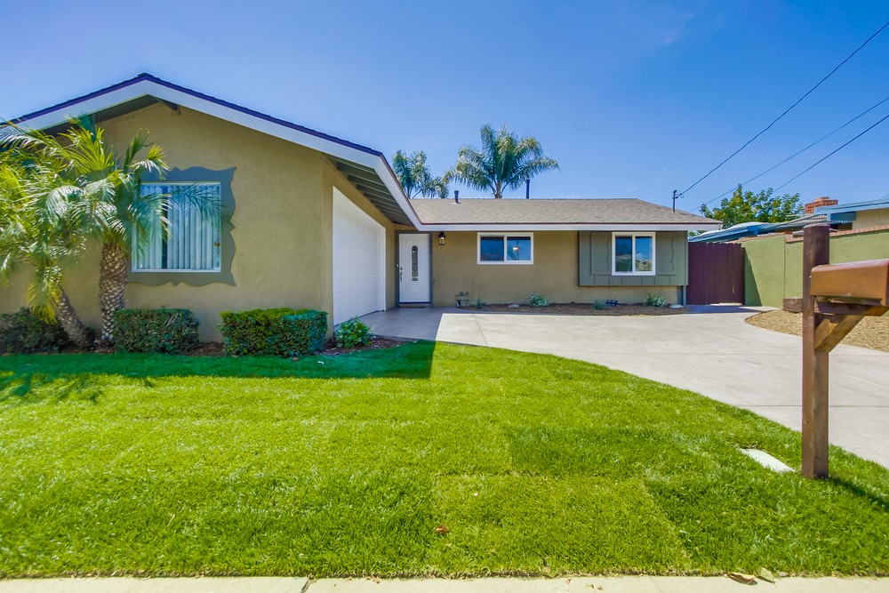 Virtual tour photo 4 of 44 for 562 Maitland Ave