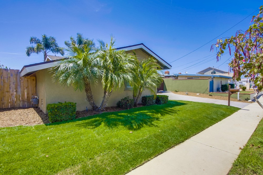 Virtual tour photo 5 of 44 for 562 Maitland Ave