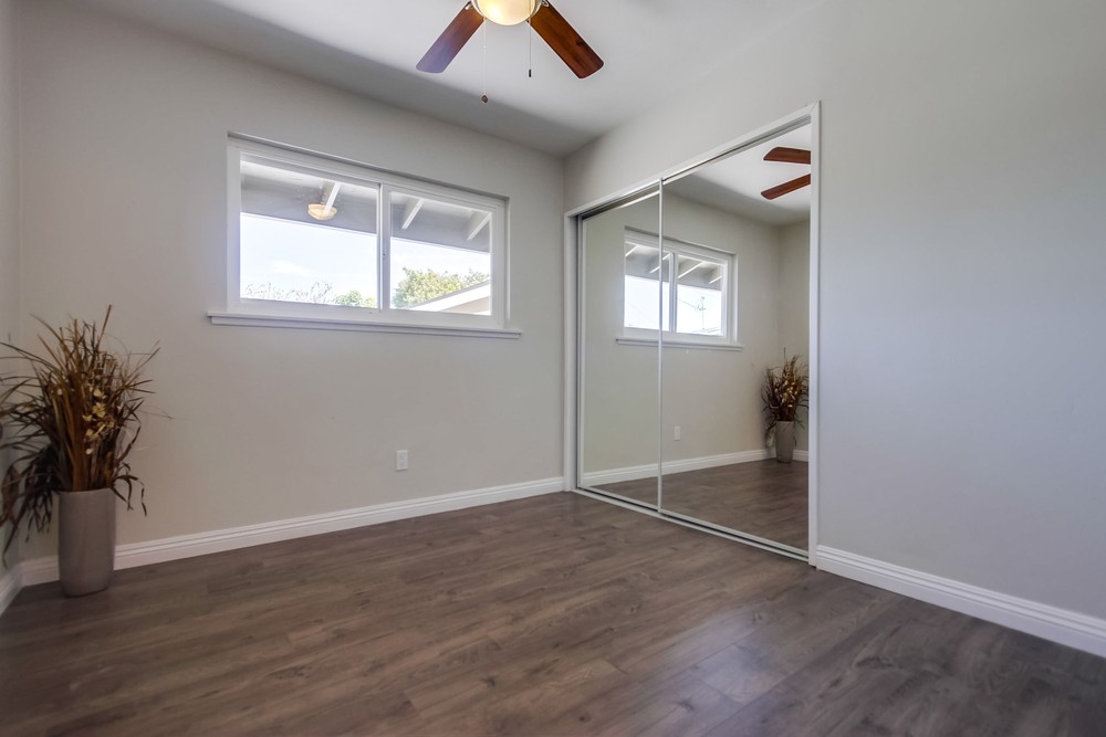 Virtual tour photo 31 of 44 for 562 Maitland Ave
