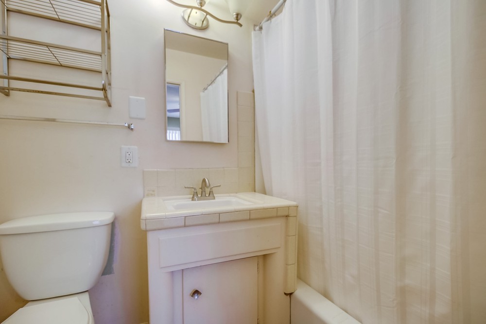 Virtual tour photo 24 of 40 for 5624 Roanoke St