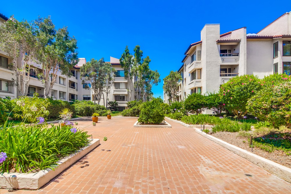 Virtual tour photo 1 of 45 for 5645 Friars Rd