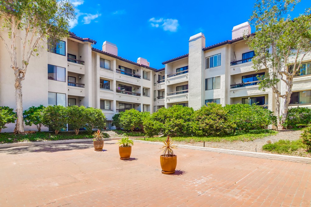 Virtual tour photo 4 of 45 for 5645 Friars Rd