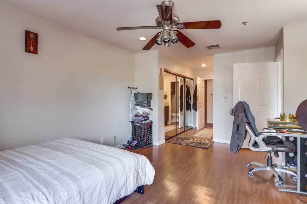 Virtual tour photo 24 of 45 for 5645 Friars Rd