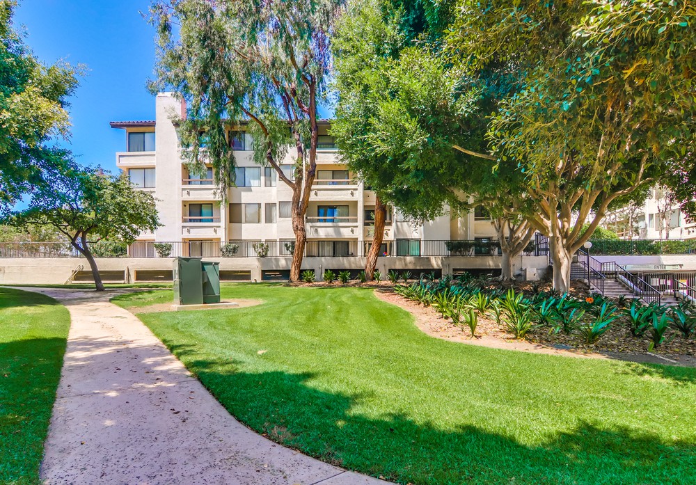 Virtual tour photo 41 of 45 for 5645 Friars Rd