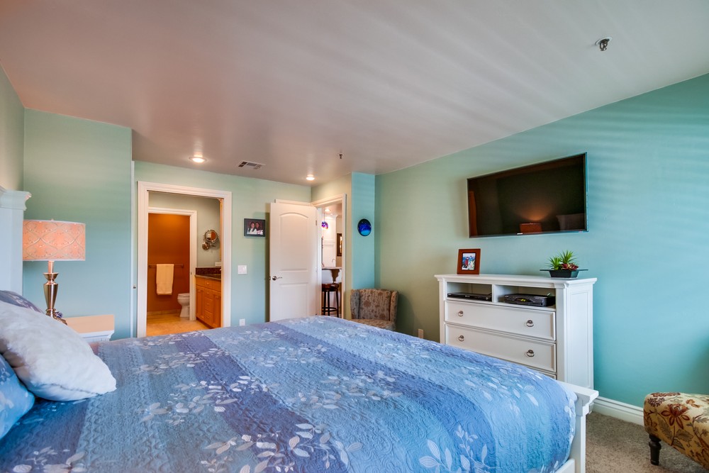 Virtual tour photo 26 of 54 for 5645 Friars Rd #383