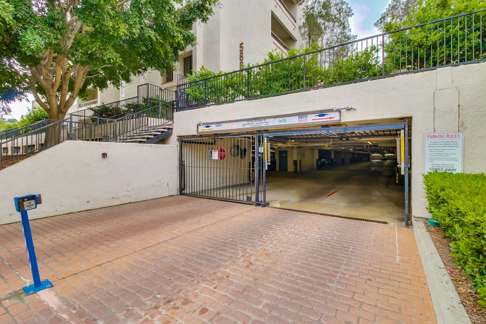 Virtual tour photo 48 of 54 for 5645 Friars Rd #383