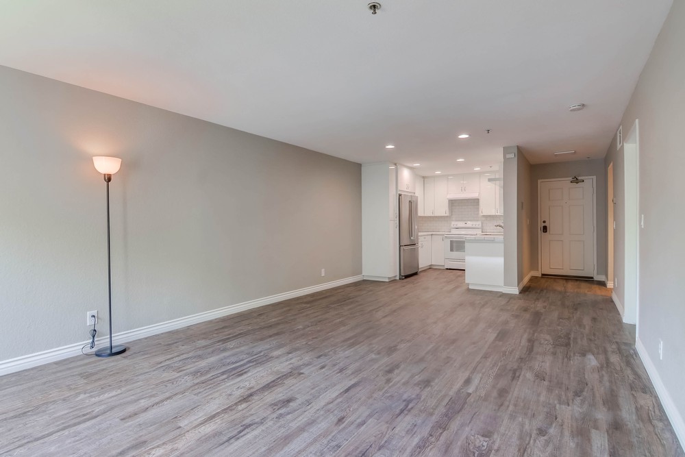Virtual tour photo 8 of 43 for 5645 Friars Rd