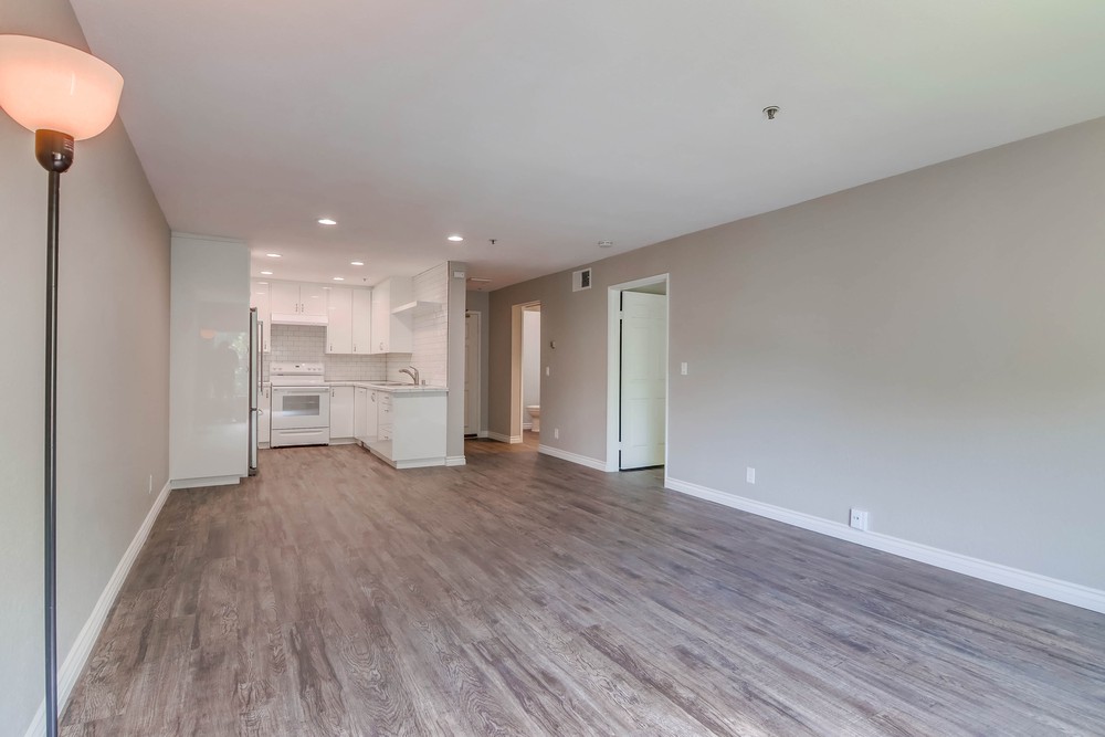 Virtual tour photo 10 of 43 for 5645 Friars Rd
