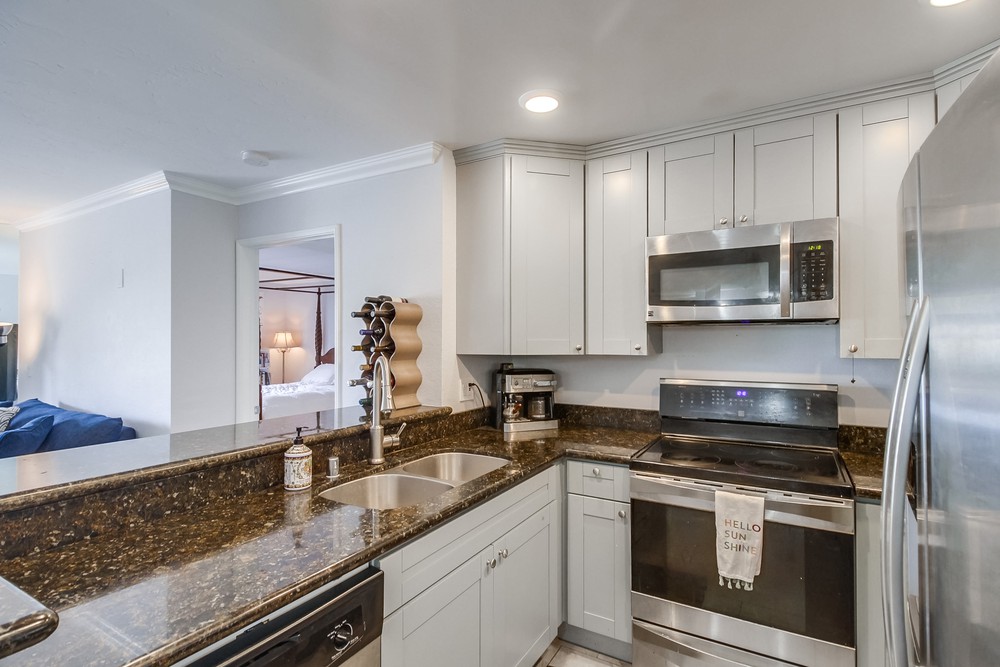 Virtual tour photo 16 of 38 for 5645 Friars Rd
