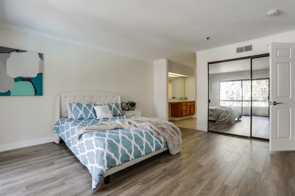 Virtual tour photo 22 of 35 for 5645 Friars Rd