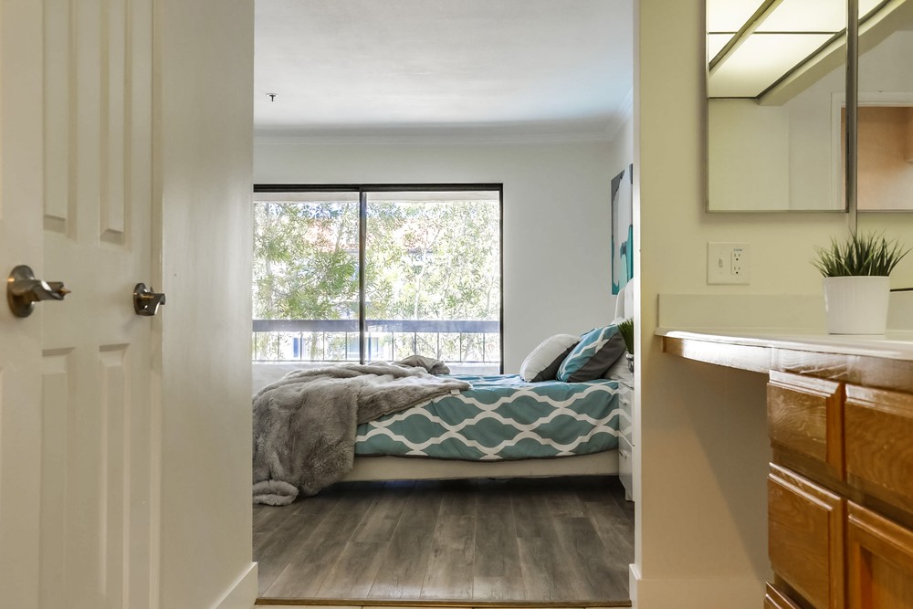 Virtual tour photo 26 of 35 for 5645 Friars Rd