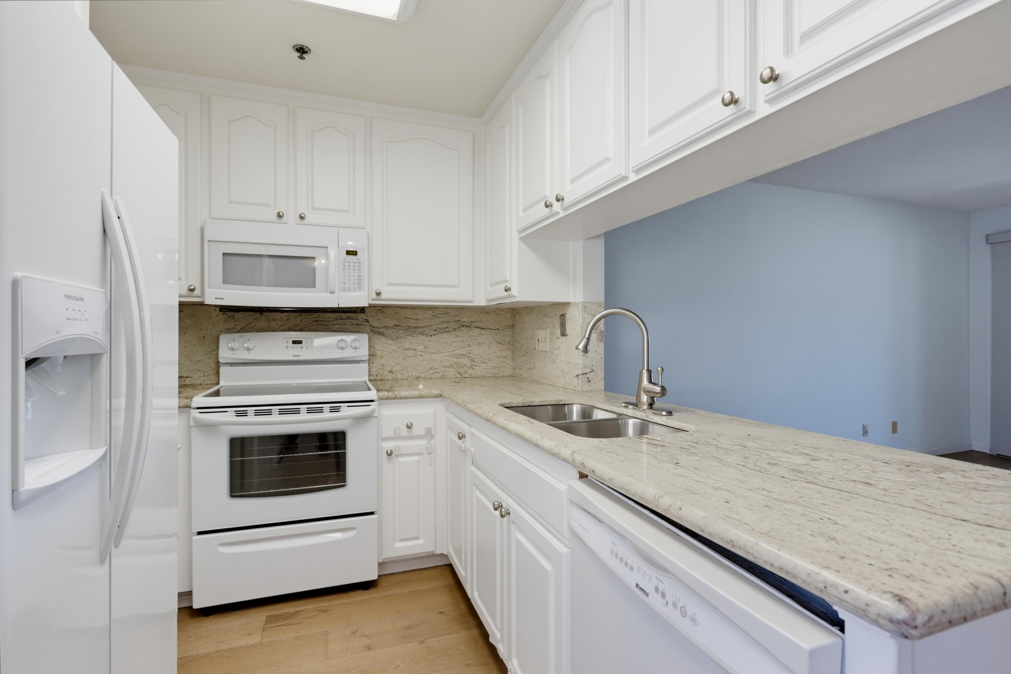 Virtual tour photo 13 of 36 for 5649 Lake Park Way
