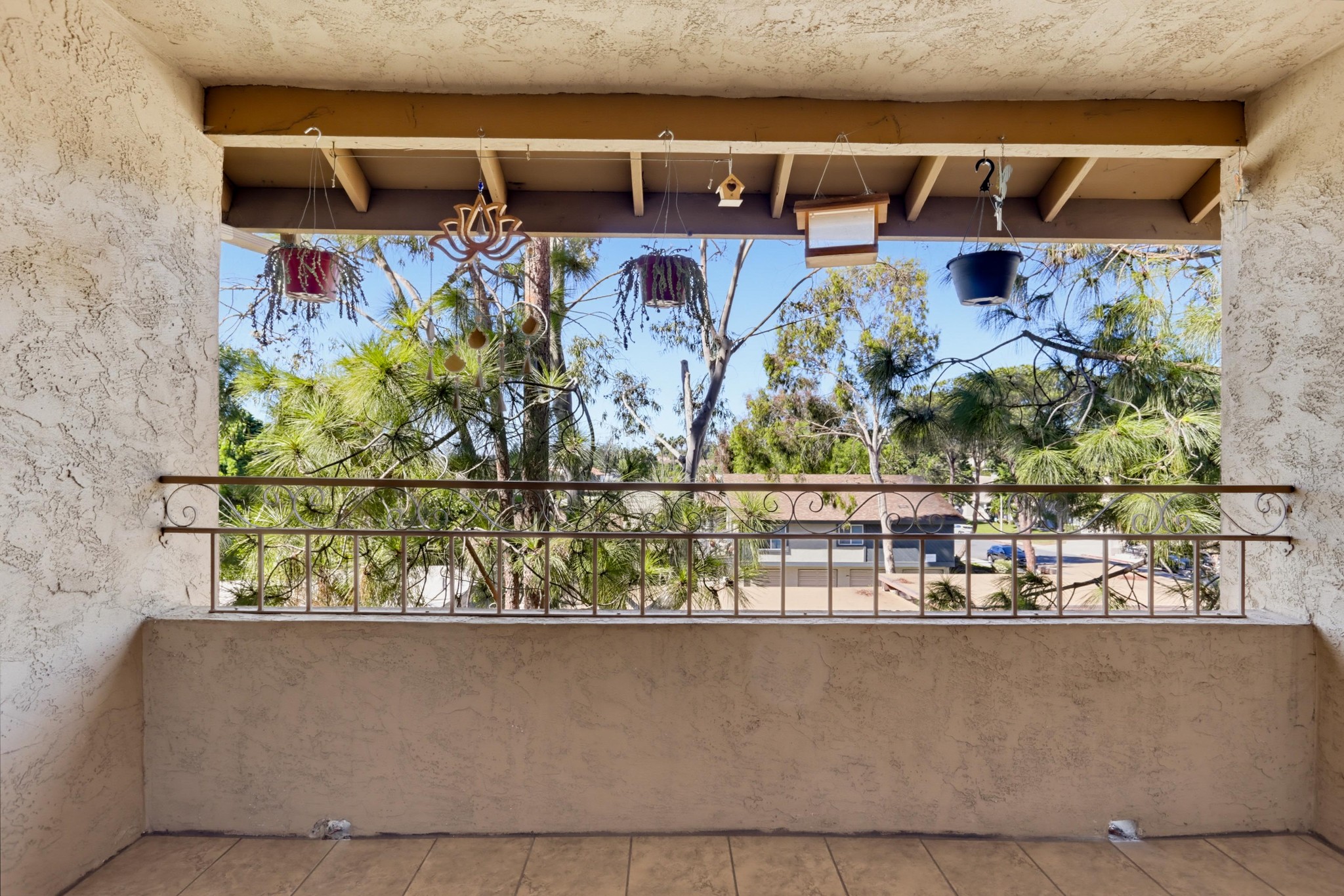 Virtual tour photo 15 of 36 for 5649 Lake Park Way