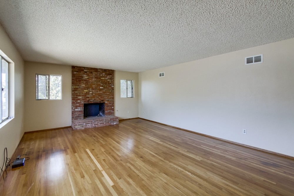 Virtual tour photo 8 of 49 for 5652 Helena Pl
