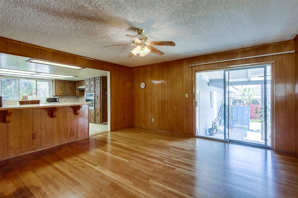 Virtual tour photo 11 of 49 for 5652 Helena Pl
