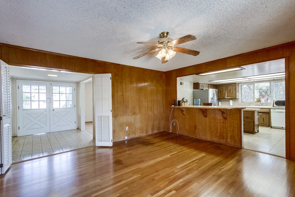 Virtual tour photo 12 of 49 for 5652 Helena Pl