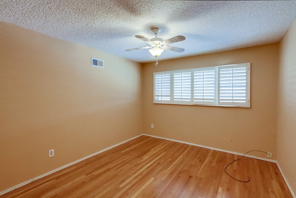 Virtual tour photo 27 of 49 for 5652 Helena Pl