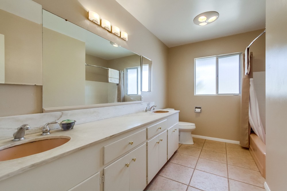 Virtual tour photo 29 of 49 for 5652 Helena Pl