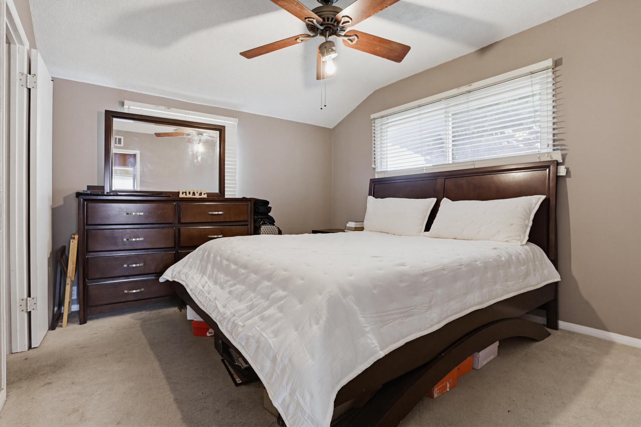 Virtual tour photo 18 of 35 for 5653 Kelton Ct