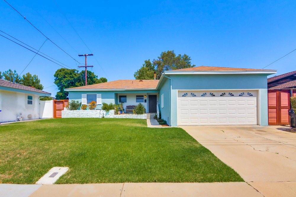 Virtual tour photo 1 of 47 for 5679 Dorothy Way