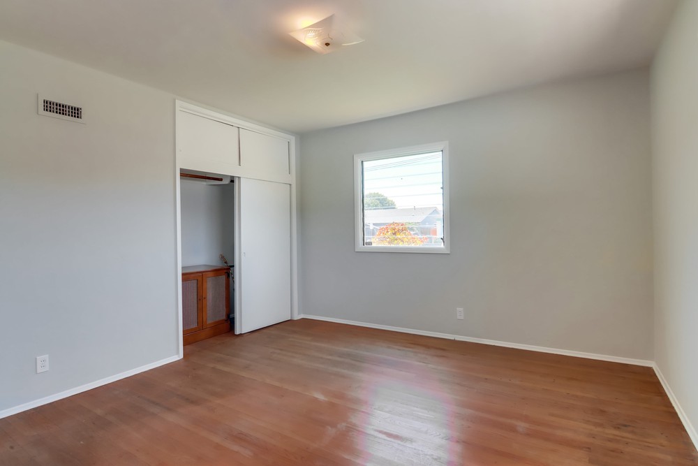 Virtual tour photo 28 of 47 for 5679 Dorothy Way