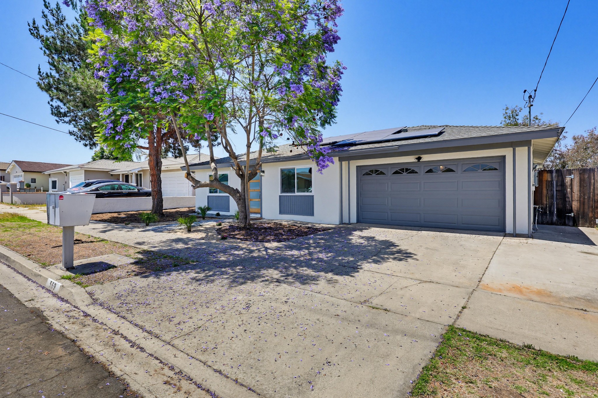 Virtual tour photo 4 of 52 for 569 Gold Dr
