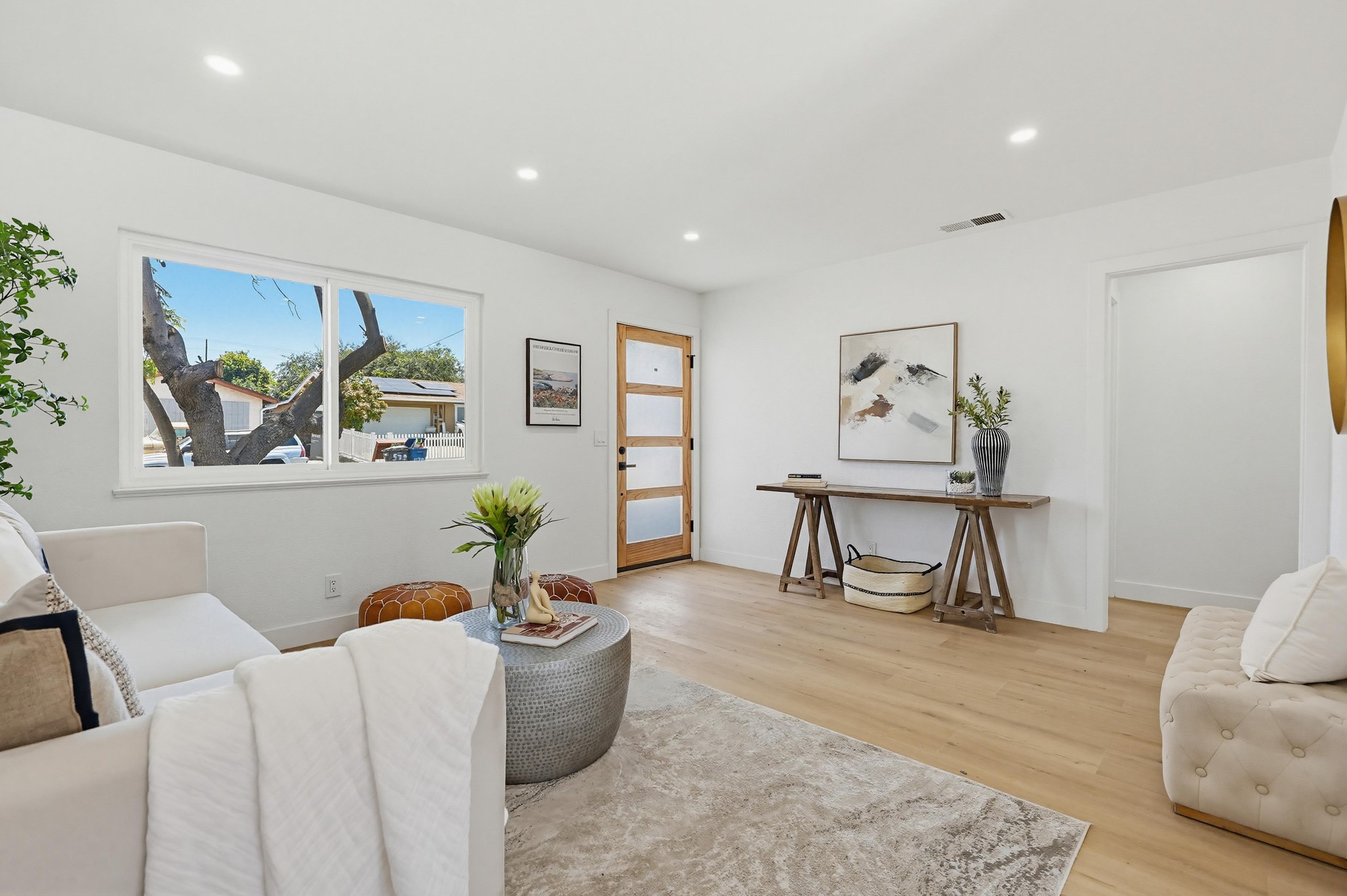 Virtual tour photo 12 of 52 for 569 Gold Dr