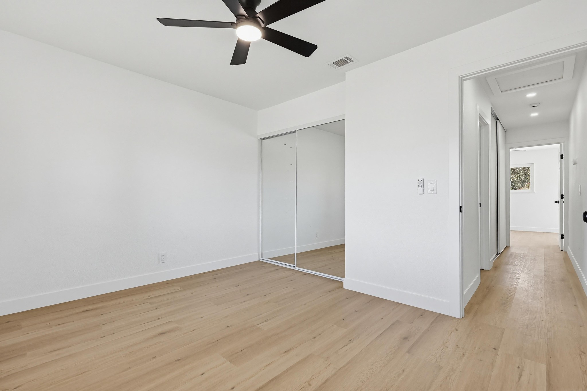Virtual tour photo 26 of 52 for 569 Gold Dr
