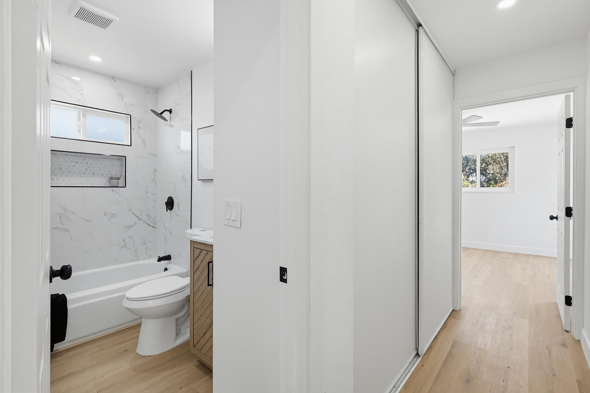 Virtual tour photo 28 of 52 for 569 Gold Dr
