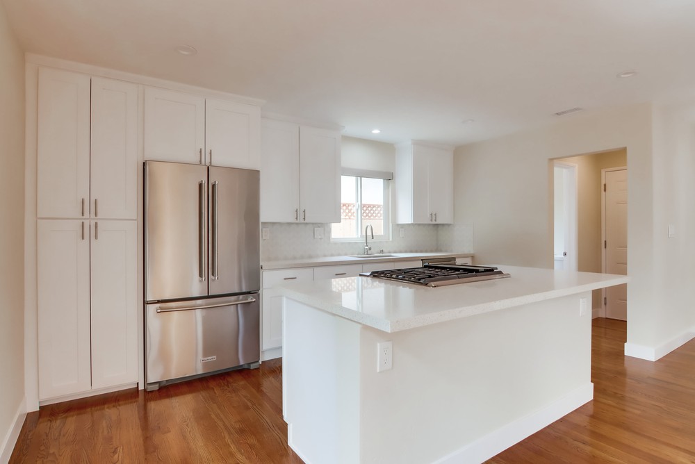 Virtual tour photo 18 of 55 for 569 Savoy St