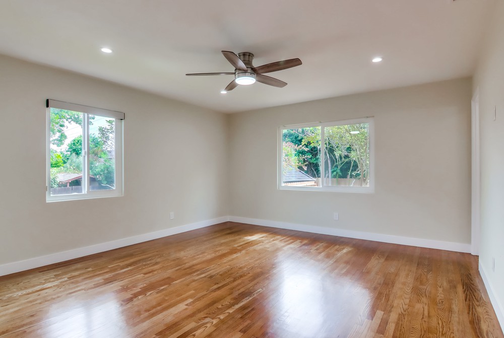 Virtual tour photo 28 of 55 for 569 Savoy St