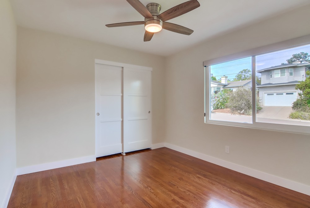Virtual tour photo 33 of 55 for 569 Savoy St