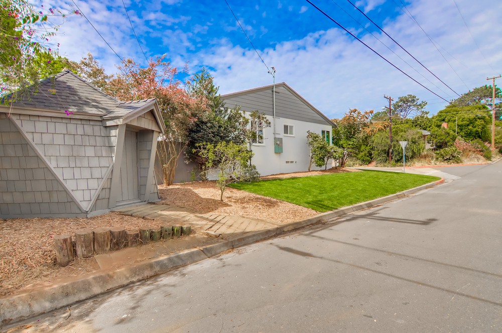 Virtual tour photo 55 of 55 for 569 Savoy St