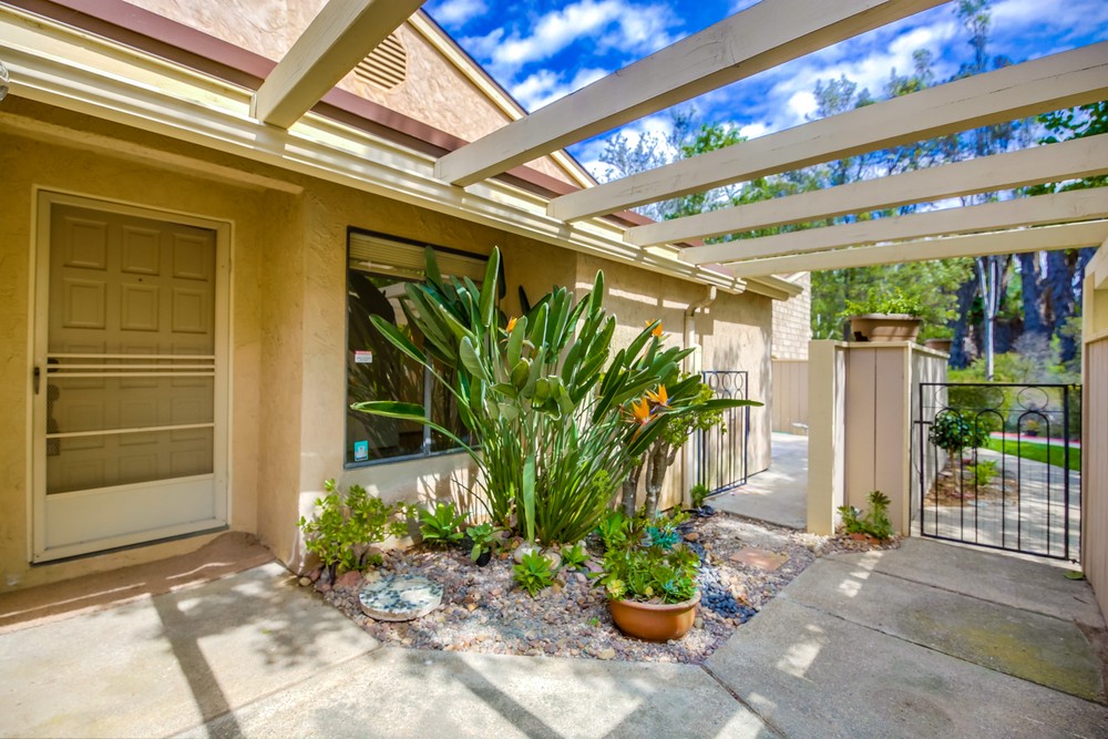 Virtual tour photo 4 of 44 for 5691 Adobe Falls Rd