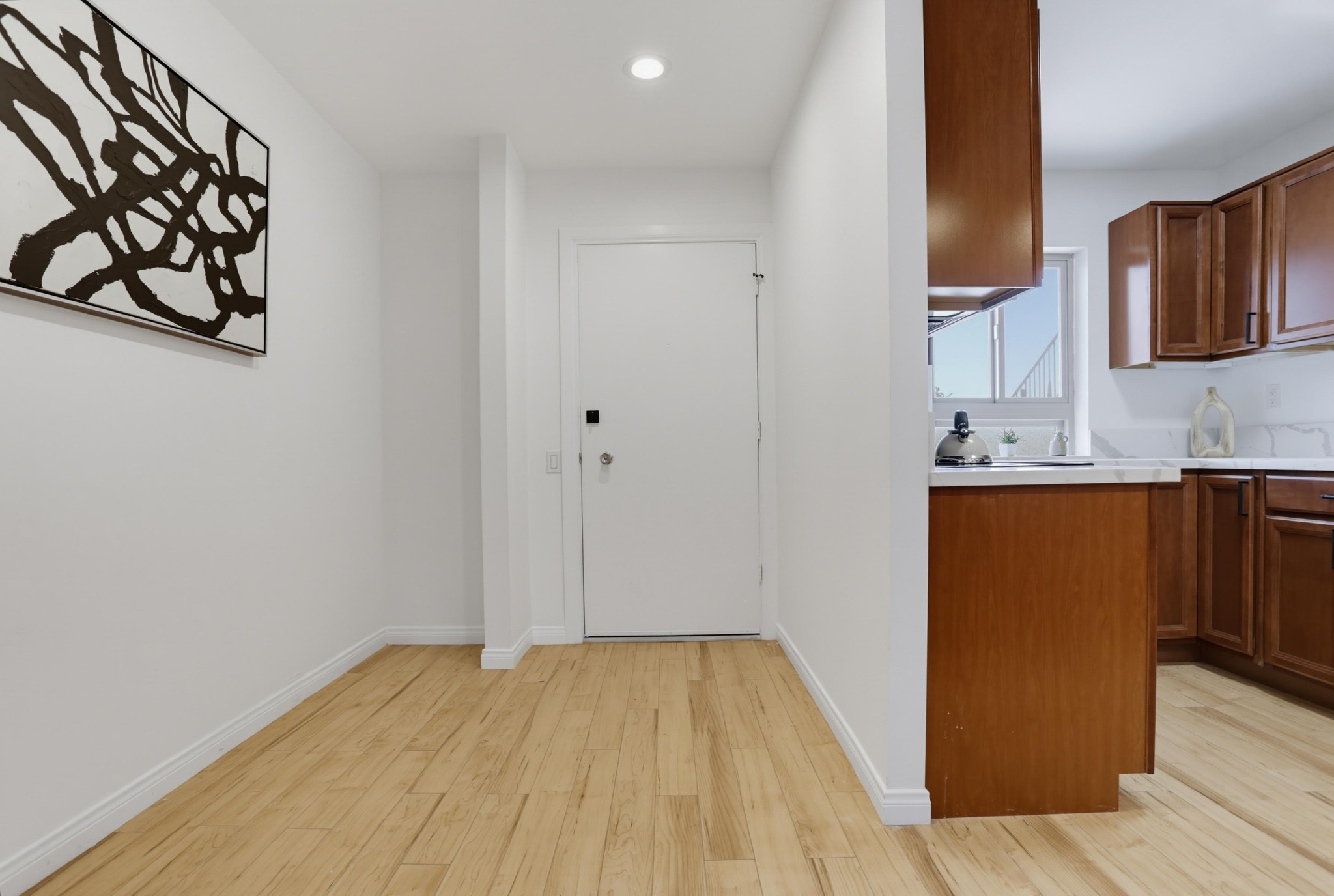 Virtual tour photo 7 of 39 for 5700 Baltimore Dr Unit 146