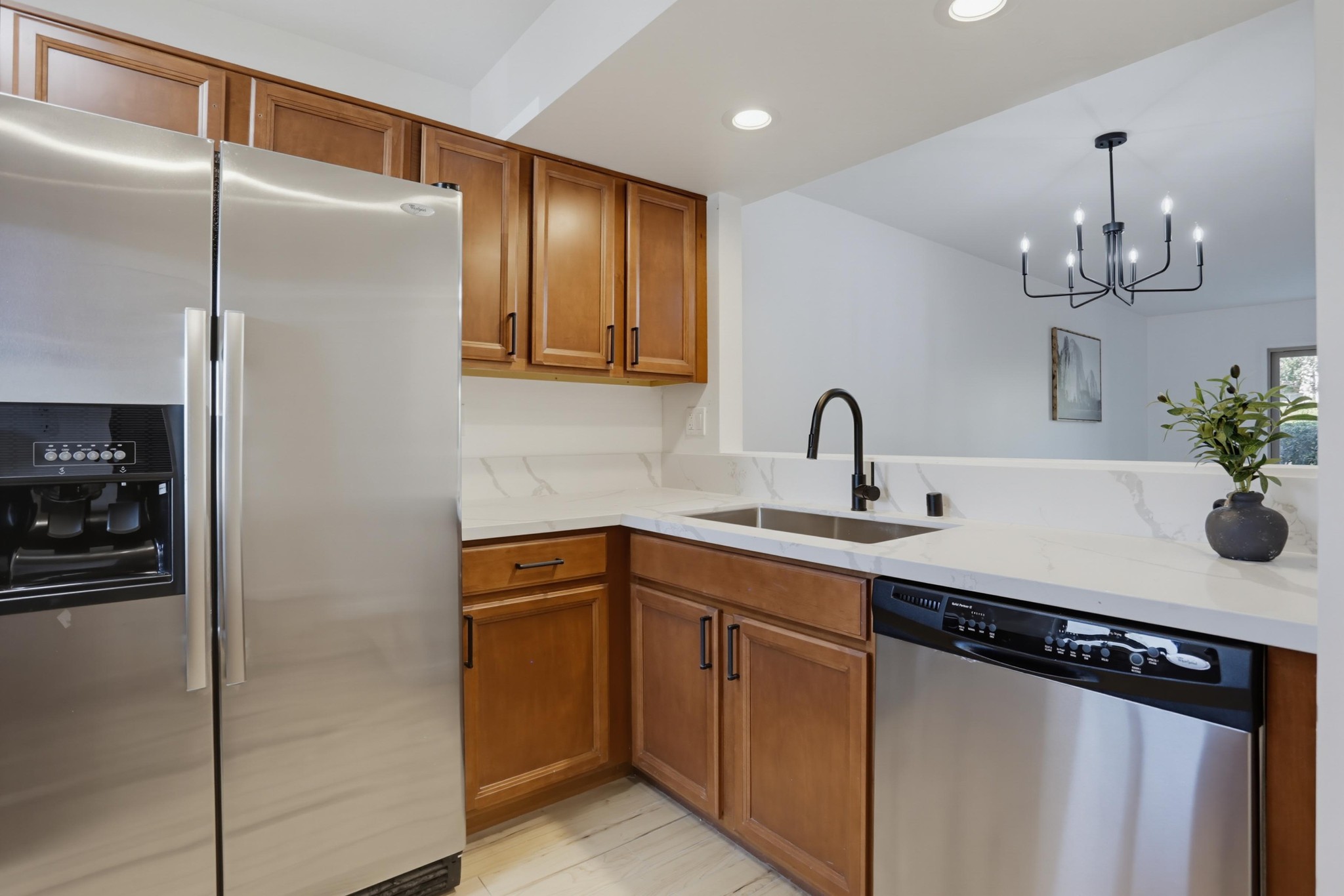 Virtual tour photo 9 of 39 for 5700 Baltimore Dr Unit 146