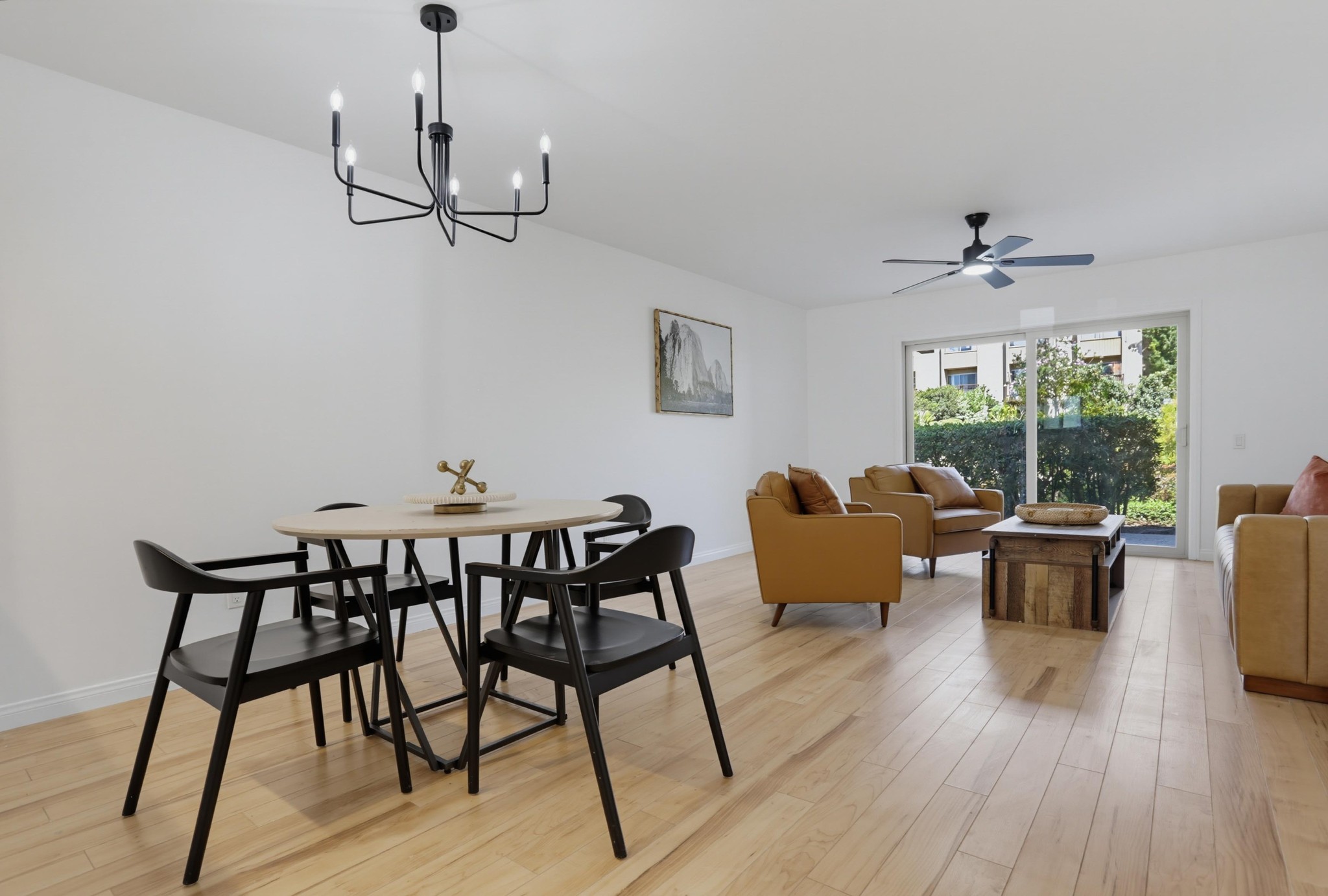 Virtual tour photo 13 of 39 for 5700 Baltimore Dr Unit 146