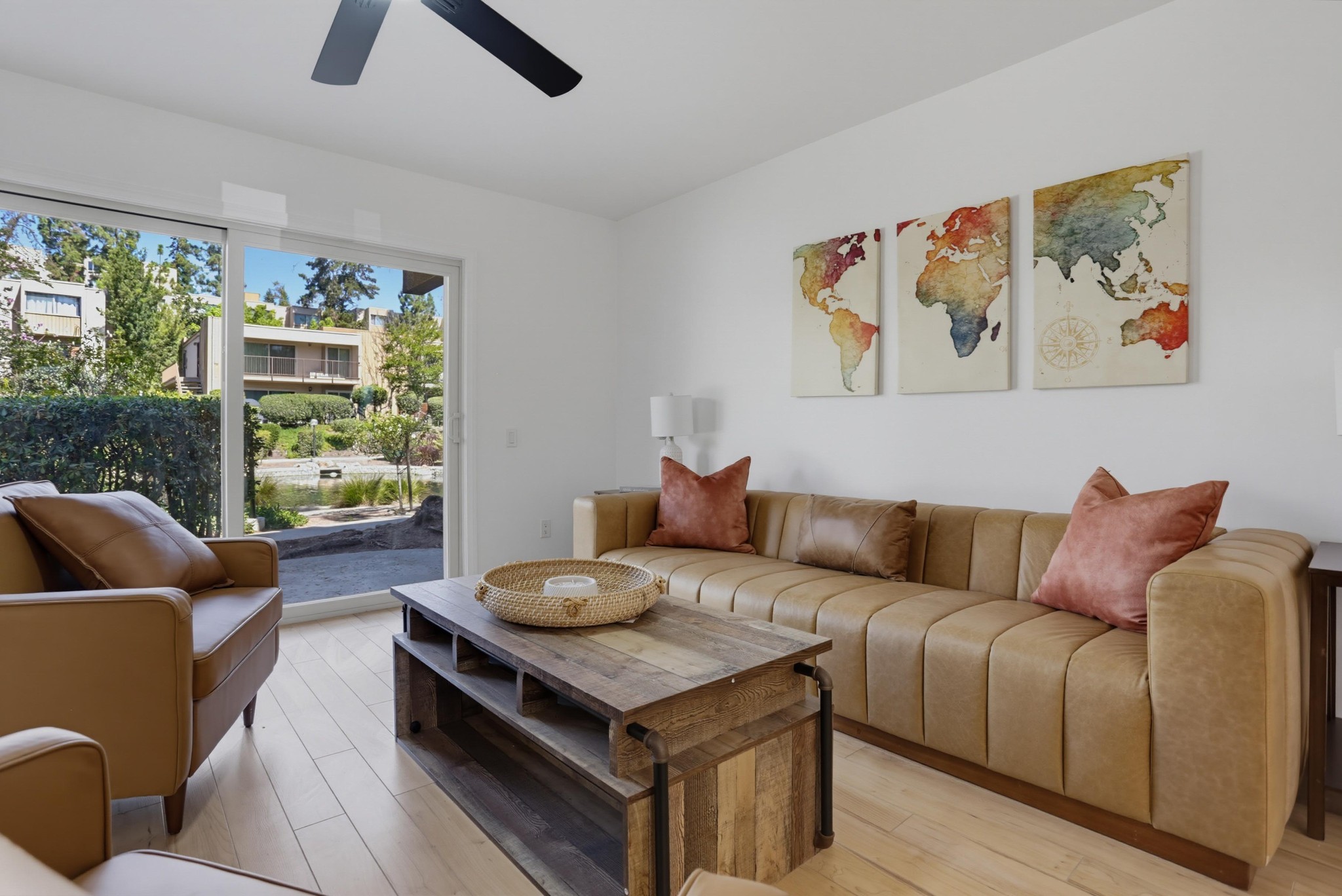 Virtual tour photo 17 of 39 for 5700 Baltimore Dr Unit 146