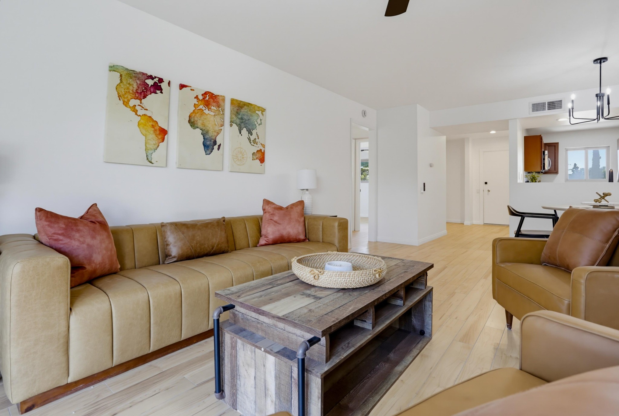 Virtual tour photo 19 of 39 for 5700 Baltimore Dr Unit 146