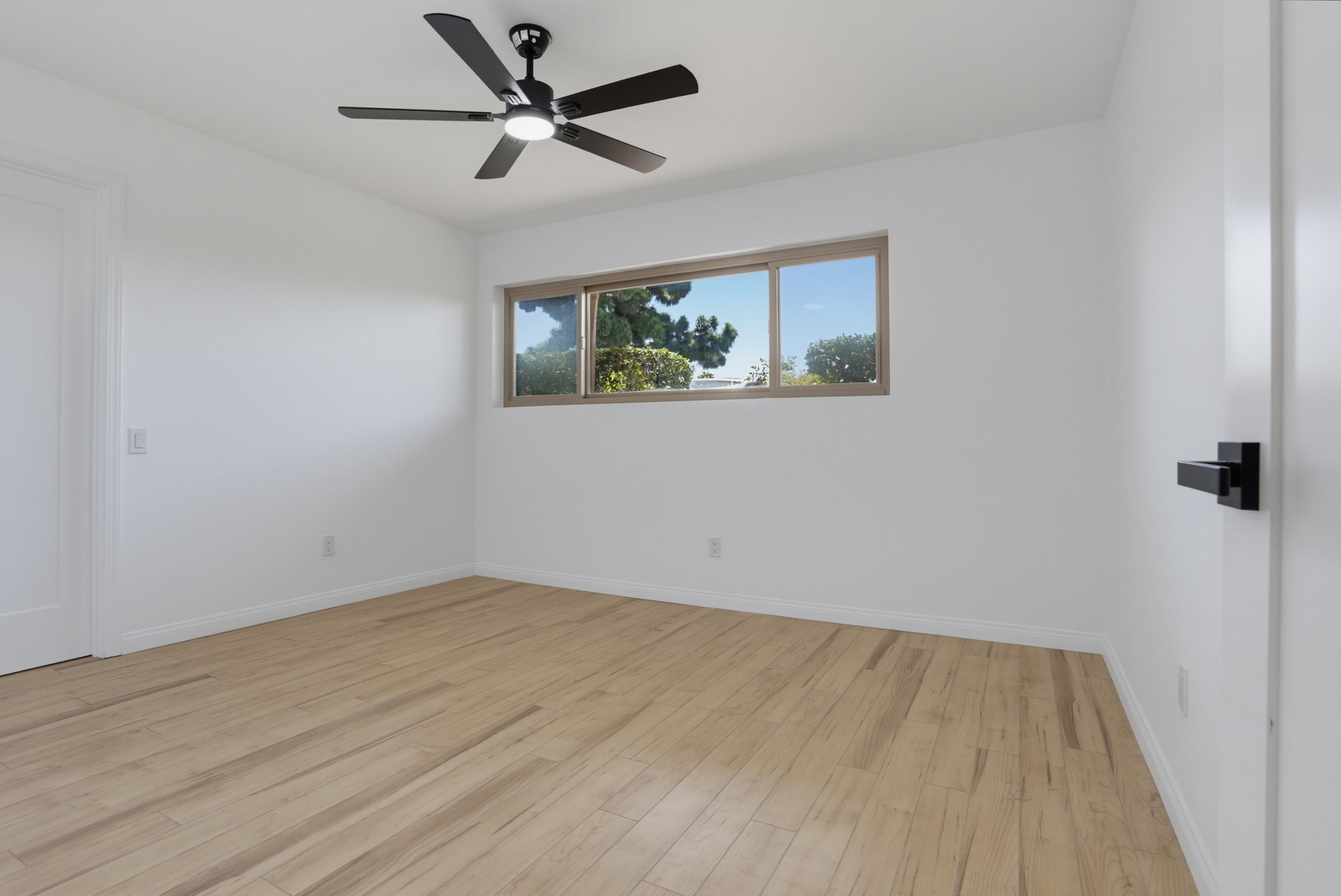 Virtual tour photo 29 of 39 for 5700 Baltimore Dr Unit 146