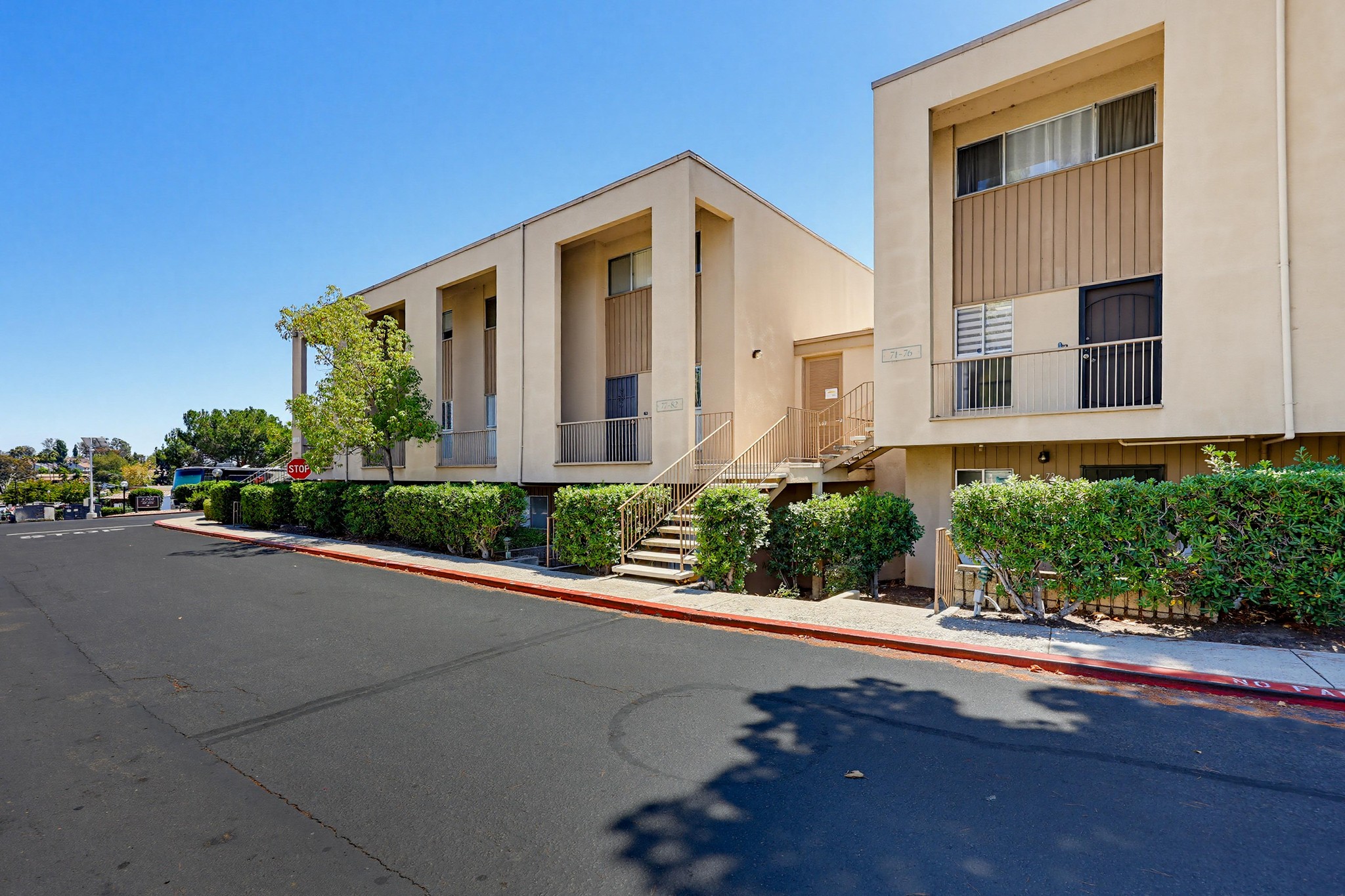 Virtual tour photo 4 of 58 for 5700 Baltimore Dr Unit 76