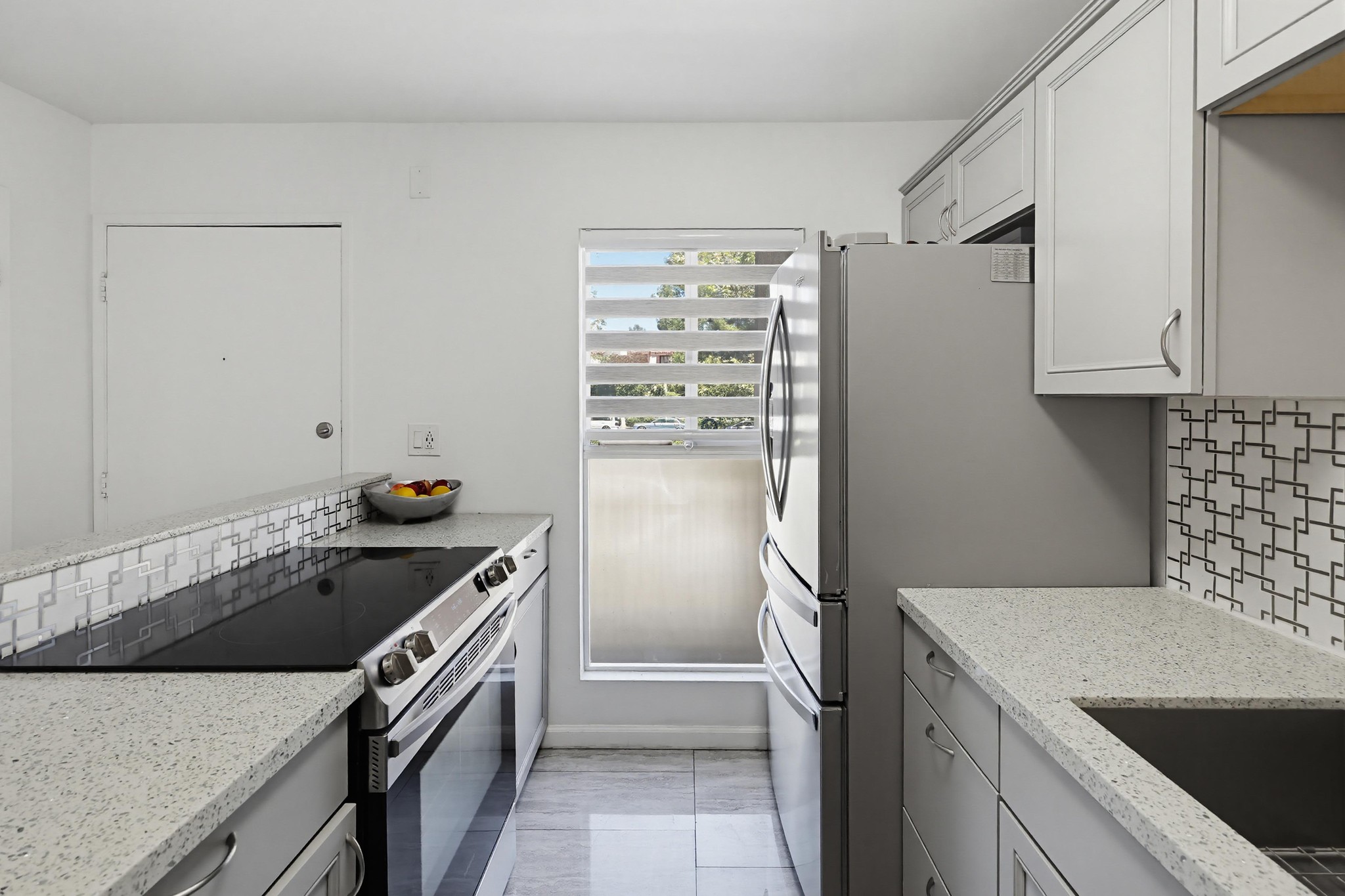 Virtual tour photo 11 of 58 for 5700 Baltimore Dr Unit 76