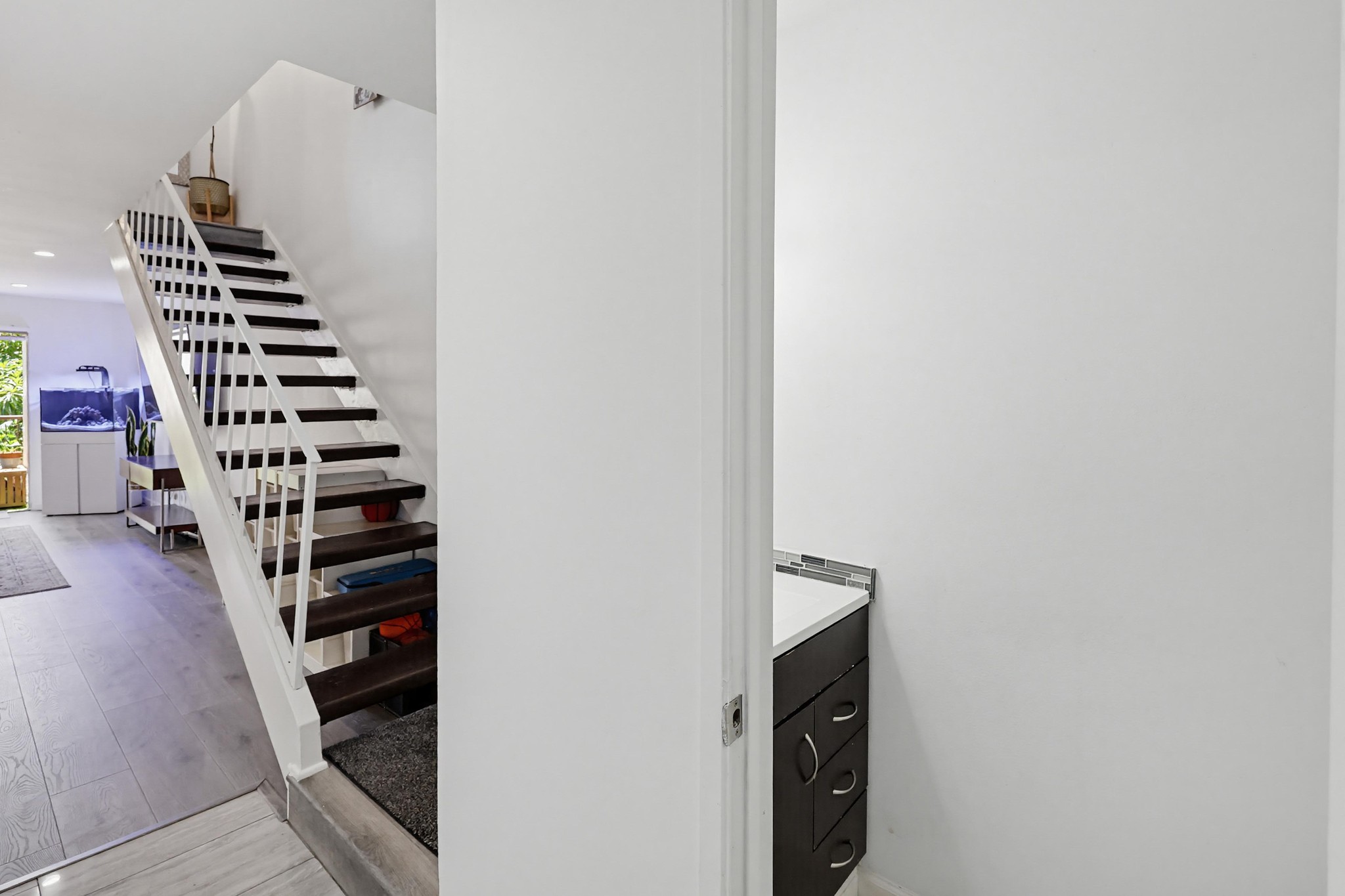 Virtual tour photo 29 of 58 for 5700 Baltimore Dr Unit 76