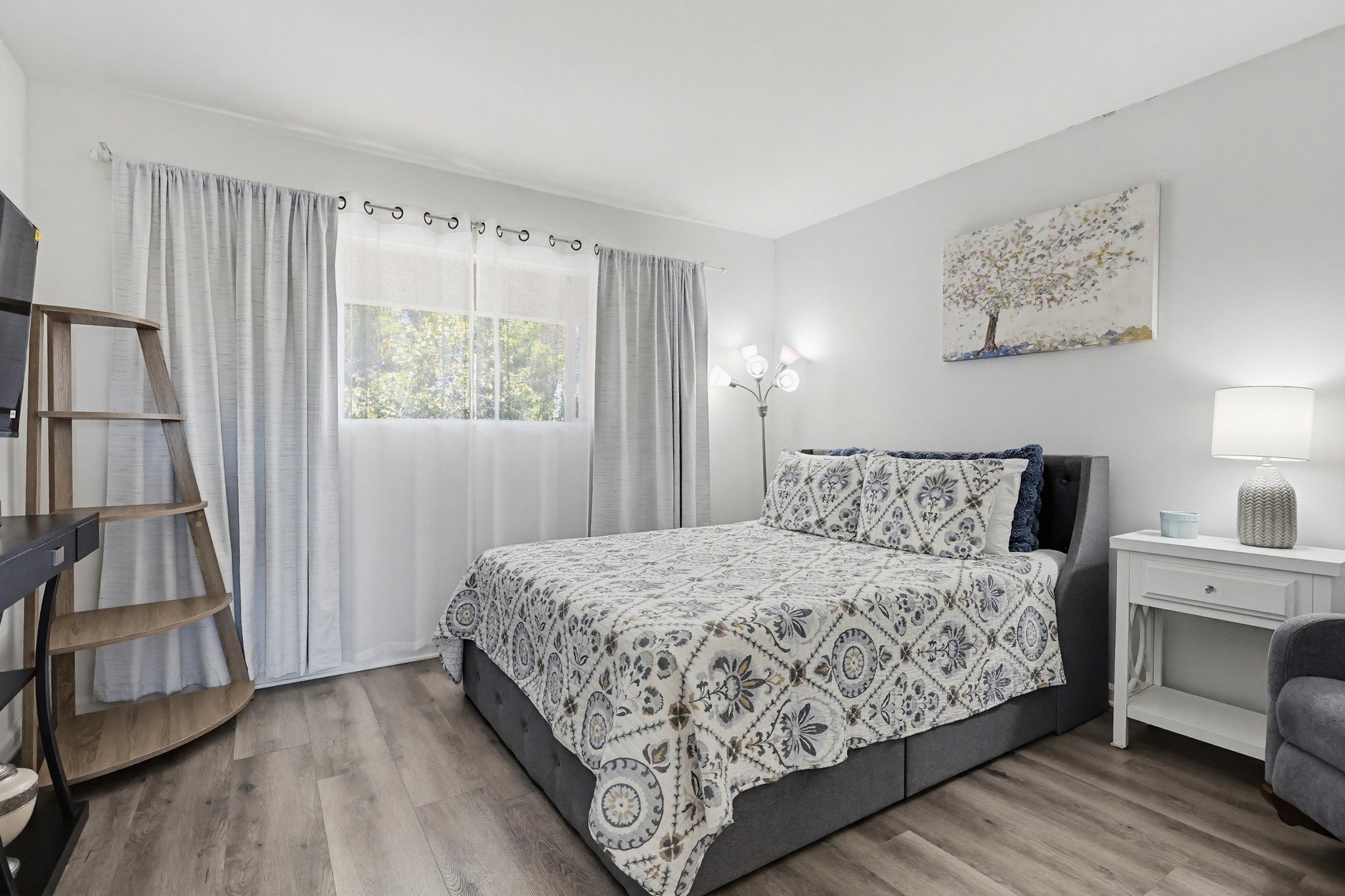 Virtual tour photo 41 of 58 for 5700 Baltimore Dr Unit 76