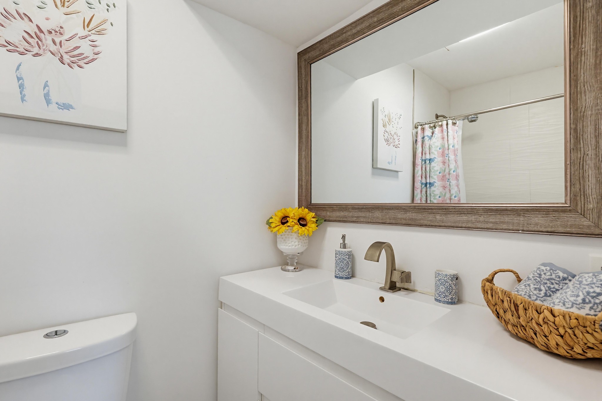 Virtual tour photo 46 of 58 for 5700 Baltimore Dr Unit 76
