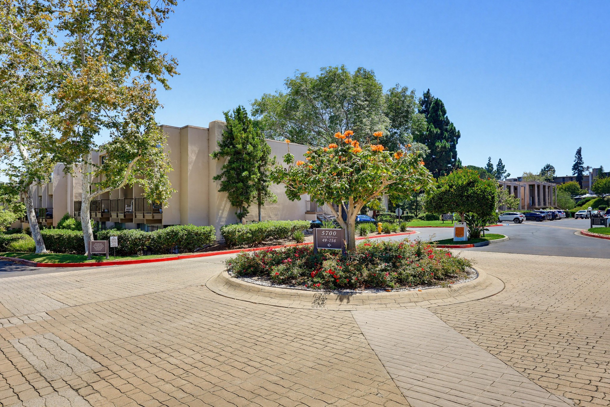 Virtual tour photo 56 of 58 for 5700 Baltimore Dr Unit 76