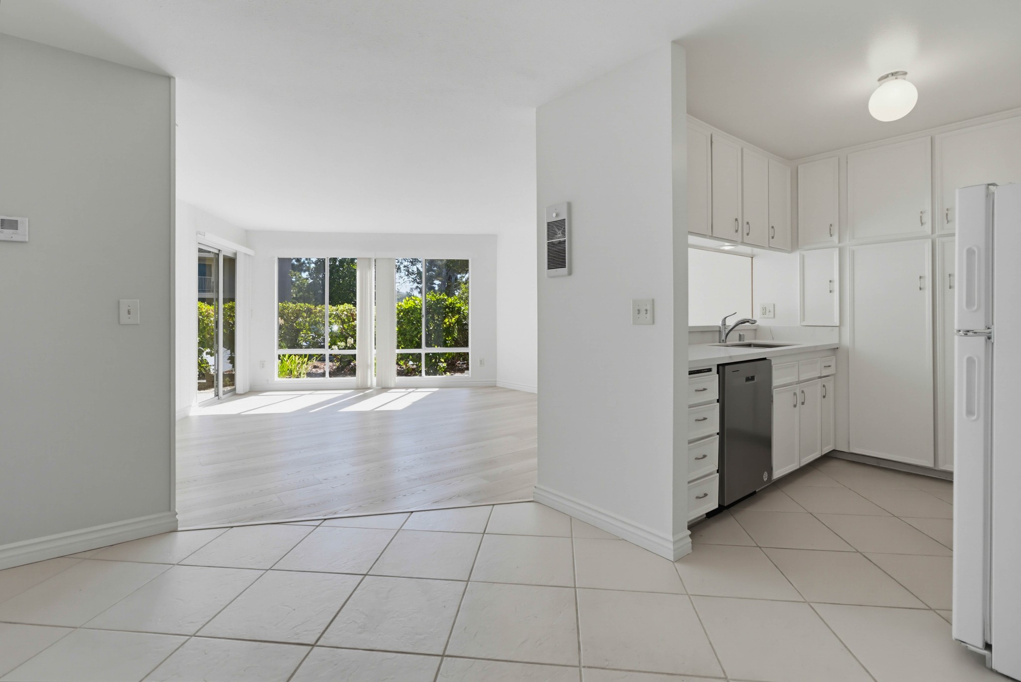 Virtual tour photo 5 of 36 for 5712 Baltimore Dr