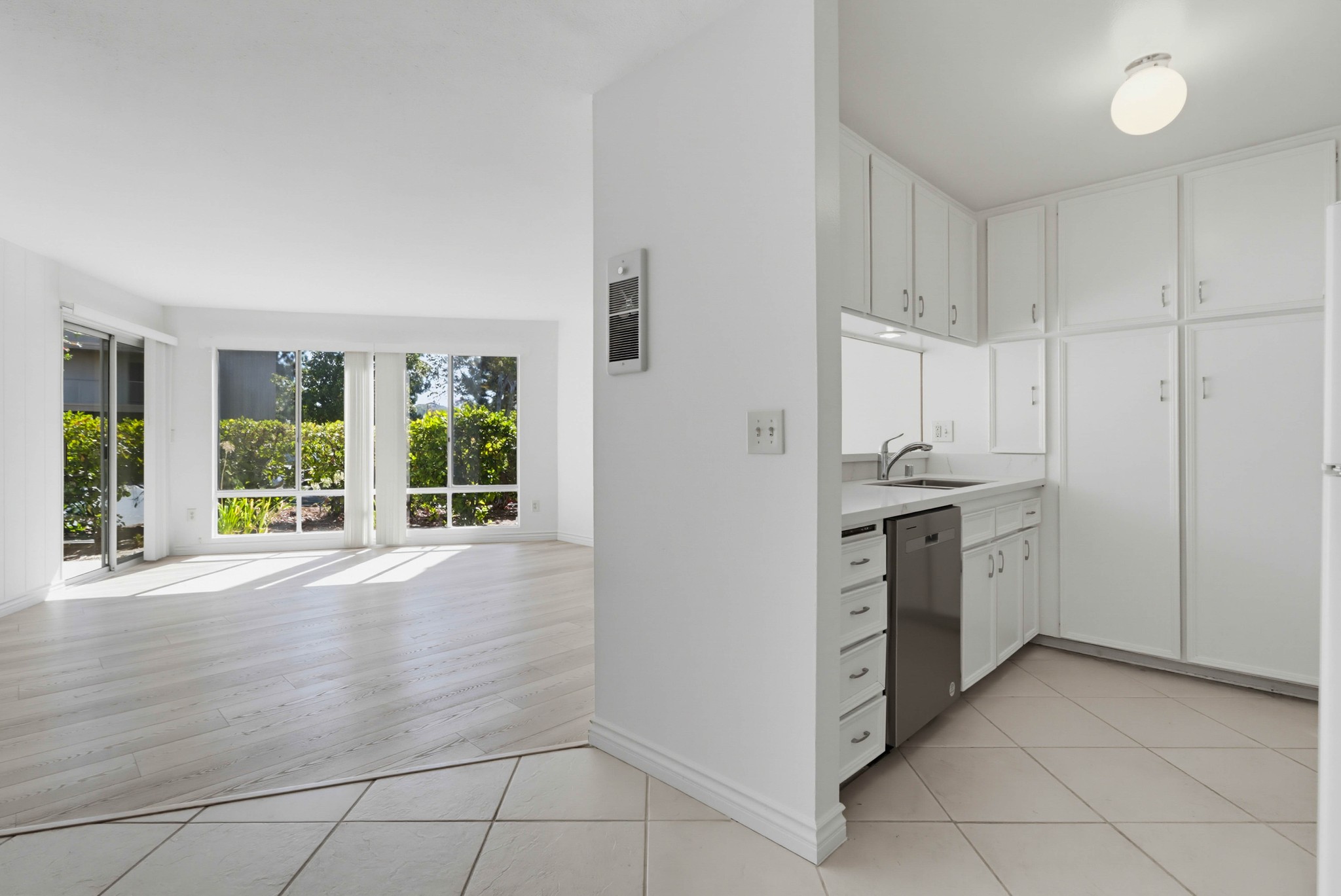 Virtual tour photo 6 of 36 for 5712 Baltimore Dr