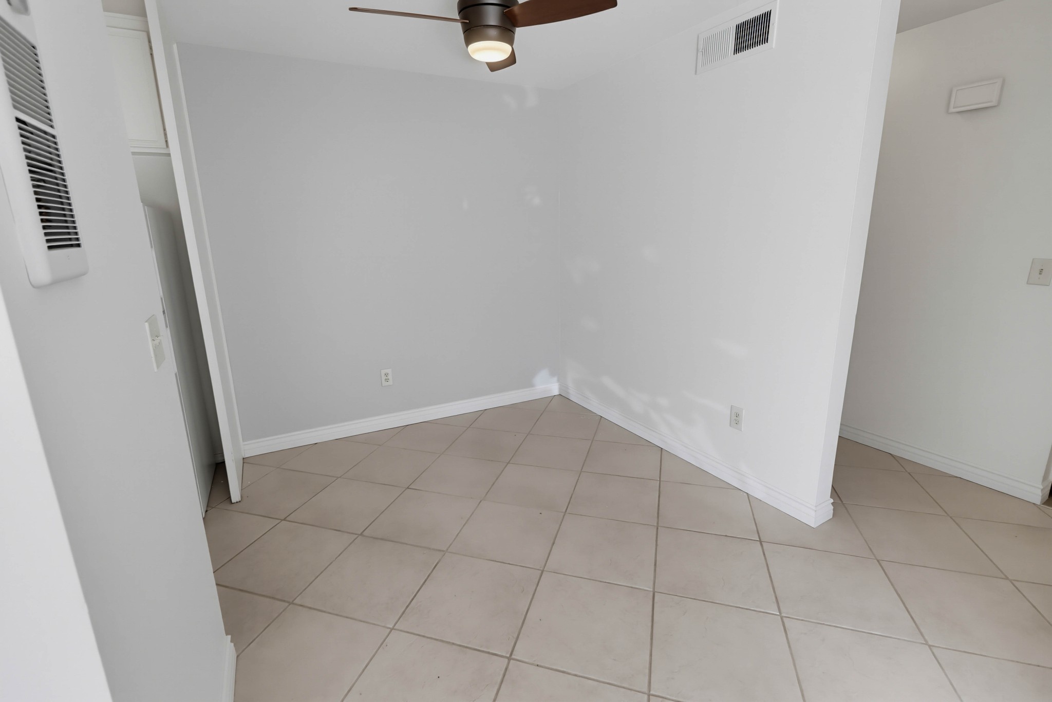 Virtual tour photo 11 of 36 for 5712 Baltimore Dr